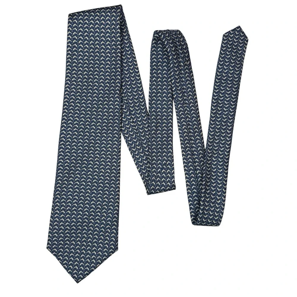 BROOKS BROTHERS 100% Silk Tie Made In USA Imported Mens Blue Dolphin Necktie 57